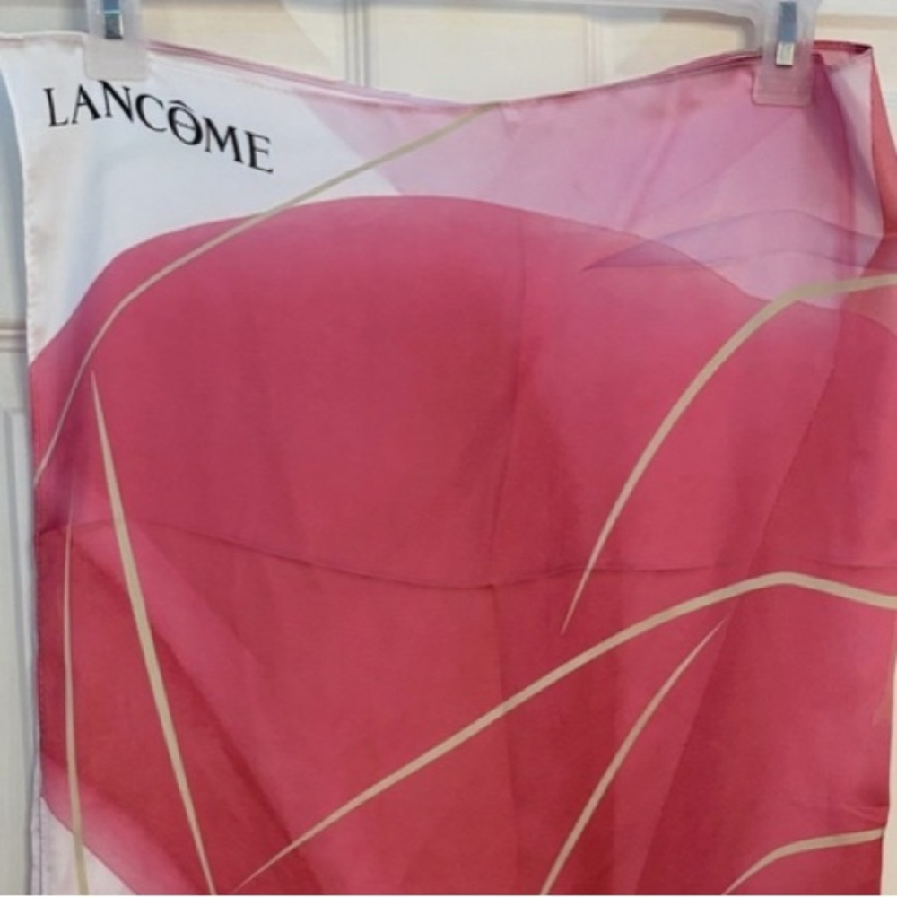 🌸NEW ~ Lancôme Paris Silk Square Scarf - Pink & White - Picture 3 of 10